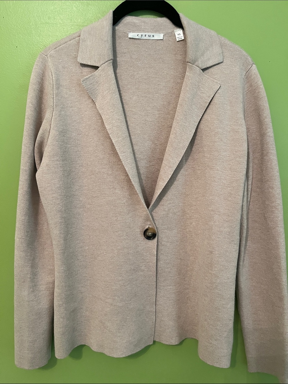 NWOT Cyrus beige knit blazer